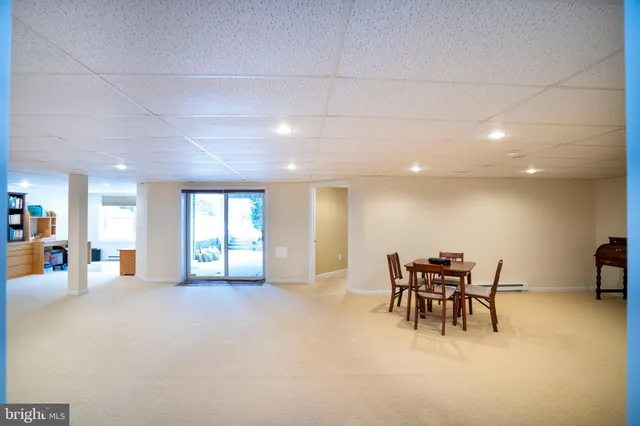 $750,000 | 130 Oak Pointe Circle, State College, PA 16801