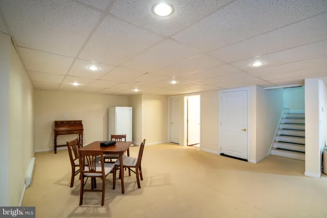 $750,000 | 130 Oak Pointe Circle, State College, PA 16801