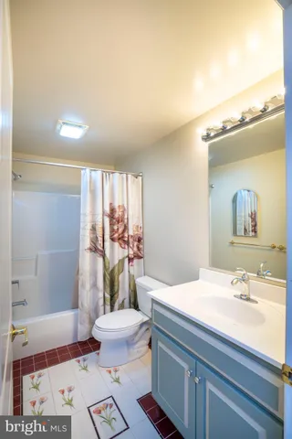 $750,000 | 130 Oak Pointe Circle, State College, PA 16801