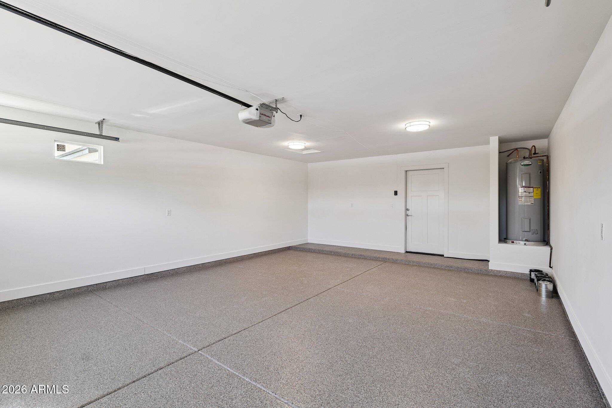 4232 North 19th Place Phoenix, AZ 85016 - Photo 30 of 39 a view of an empty room with a window