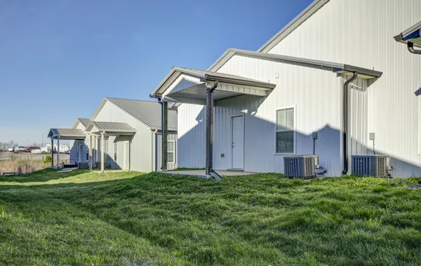 $1,595 | 195 Bainbridge Drive, Unit B, Clarksville, TN 37043