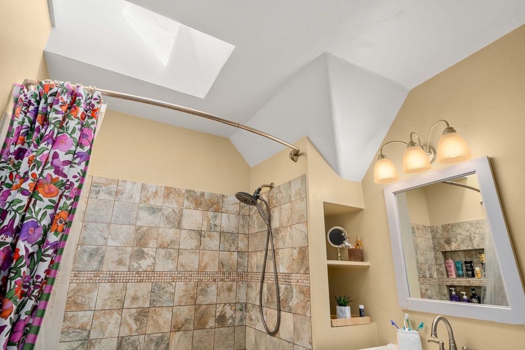 9 Sheridan Road Swampscott, MA 01907 - Photo 26 of 37