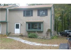 36 R Elwood Road, Unit 1 Derry, NH 03038 - Photo 3 of 4