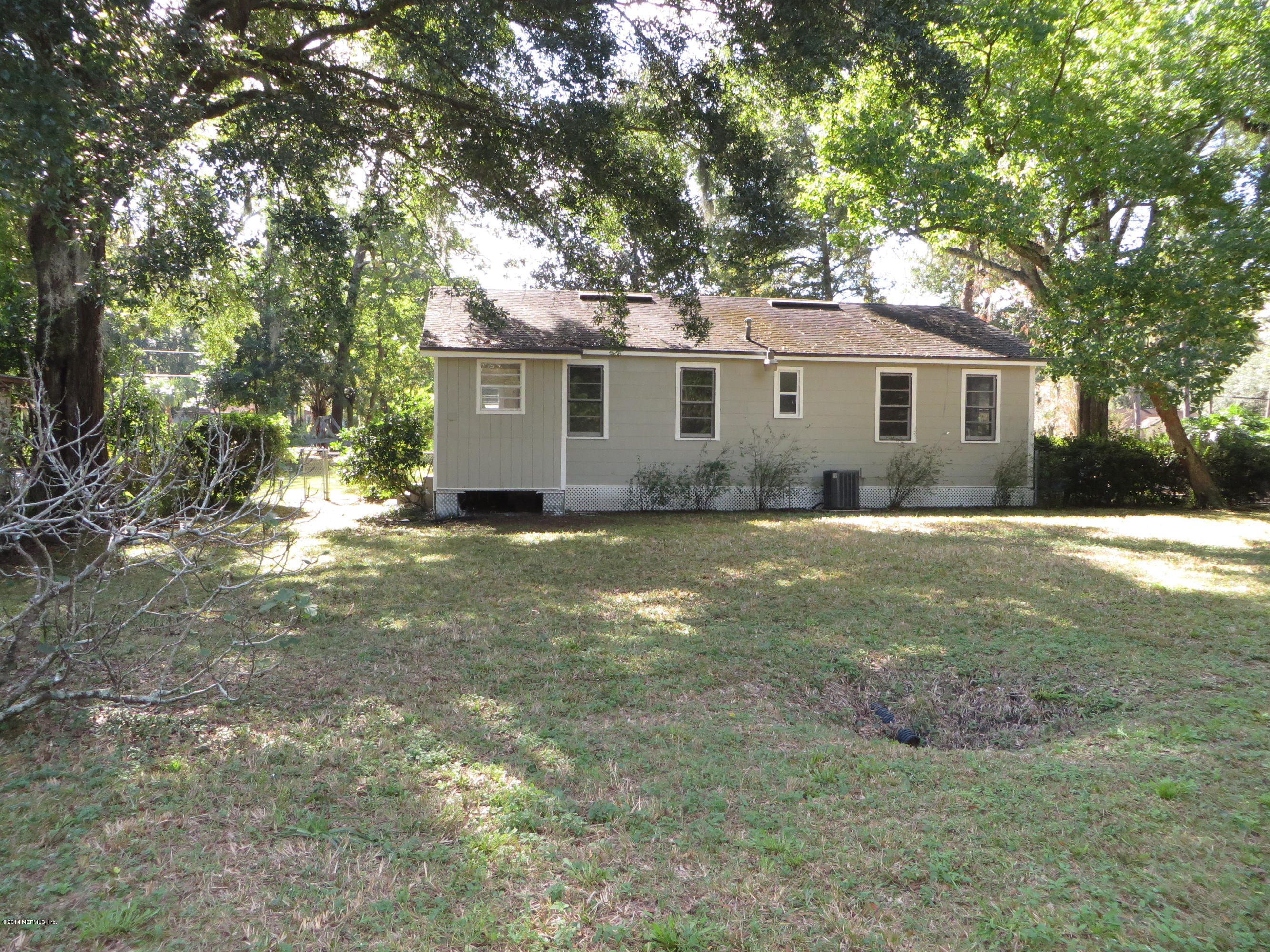 9755 Arnold Road Jacksonville, FL 32246 - Photo 14 of 17 Rear View