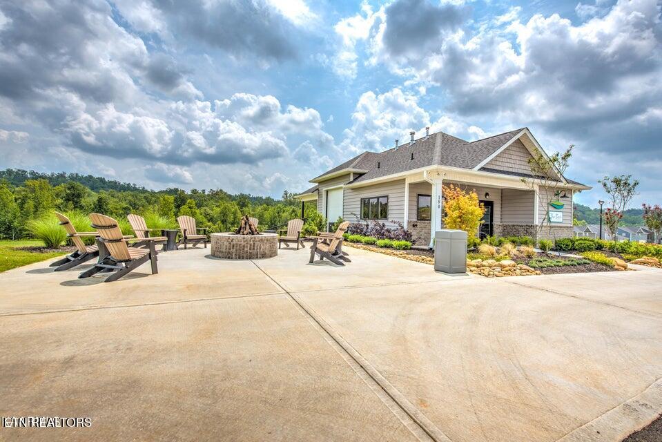 154 Pineberry East Road, Unit 165 Oak Ridge, TN 37830 - Photo 19 of 22 preserve putting greens