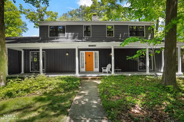 $1,049,000 | 22636 King Richard Court, Franklin, MI 48025