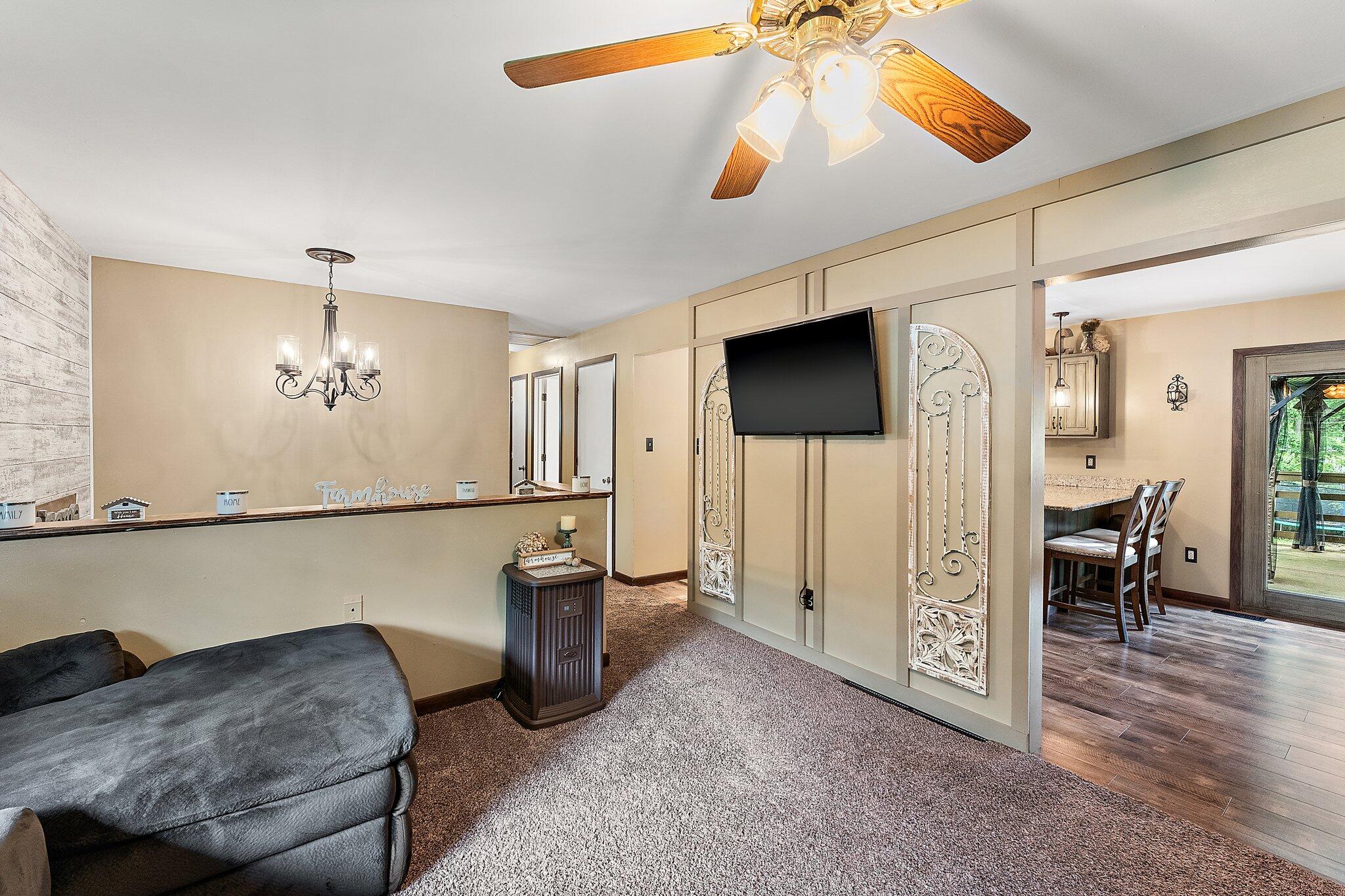 10317 North 486 East Demotte, IN 46310 - Photo 6 of 35 2048x1365