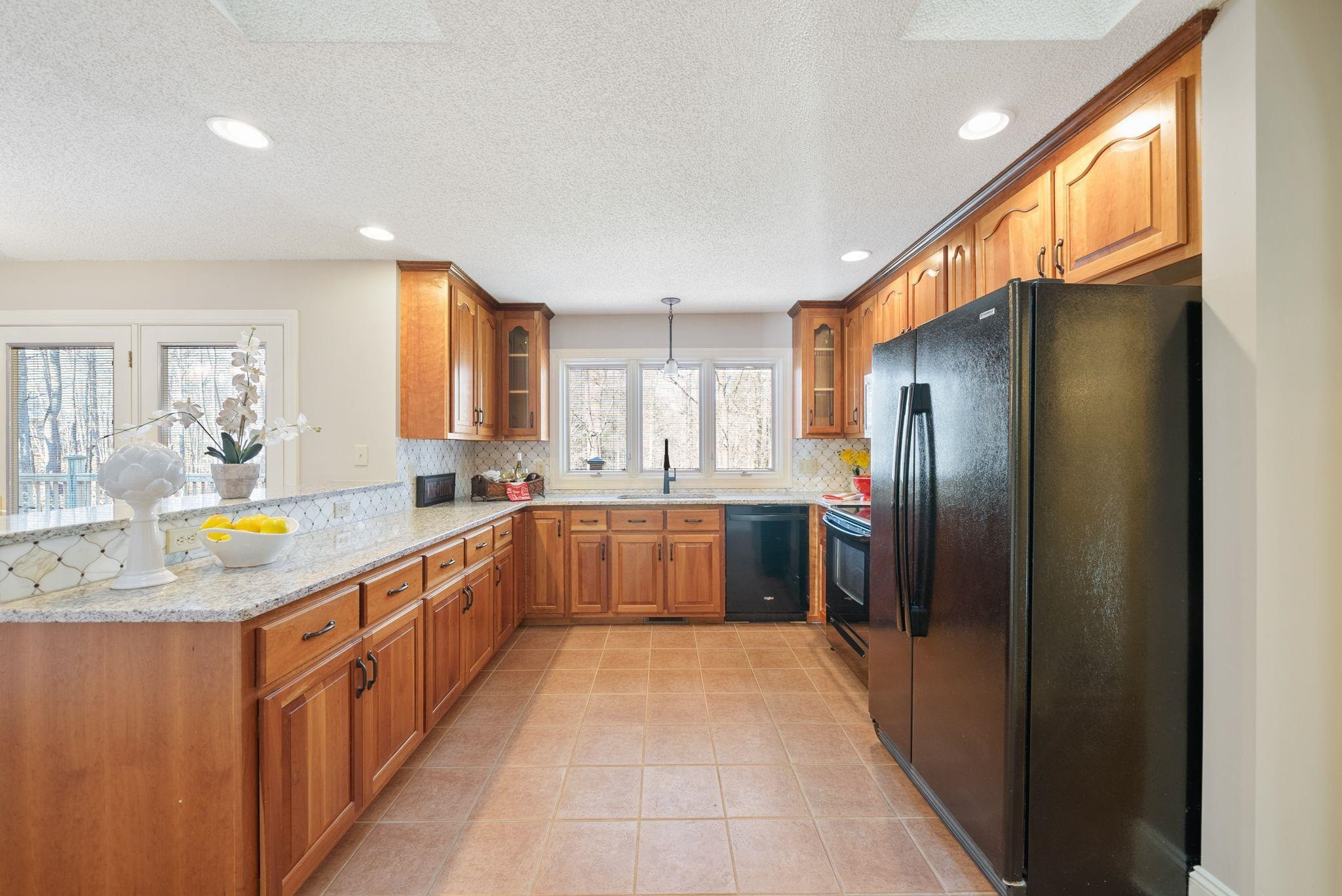 10012 Ray Road Raleigh, NC 27613 - Photo 11 of 50 Kitchen Appliances to be Replaced with Black Stainless