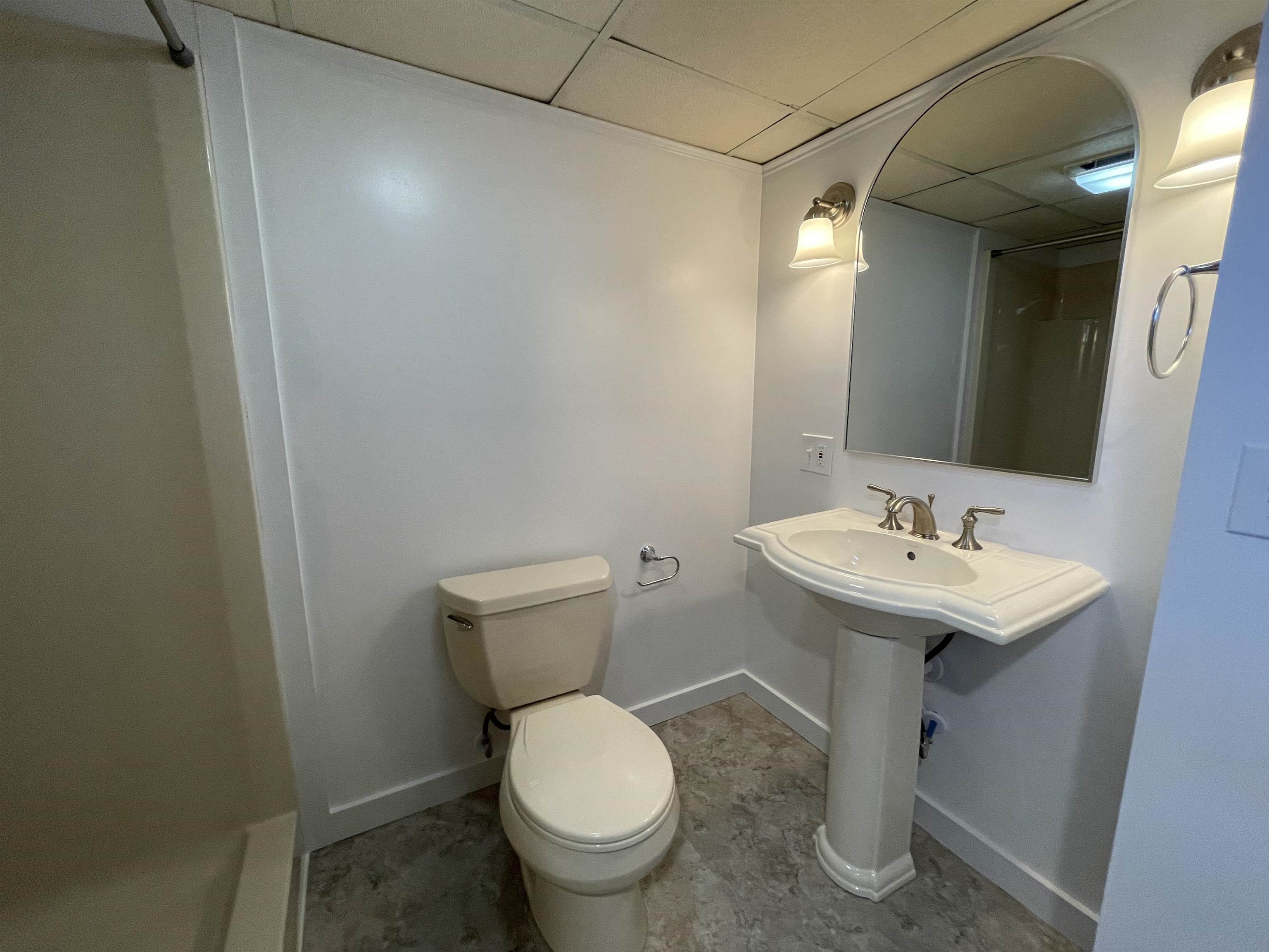 14 A Madison Avenue Rochester, NH 03867 - Photo 20 of 36 Gallery Image 20