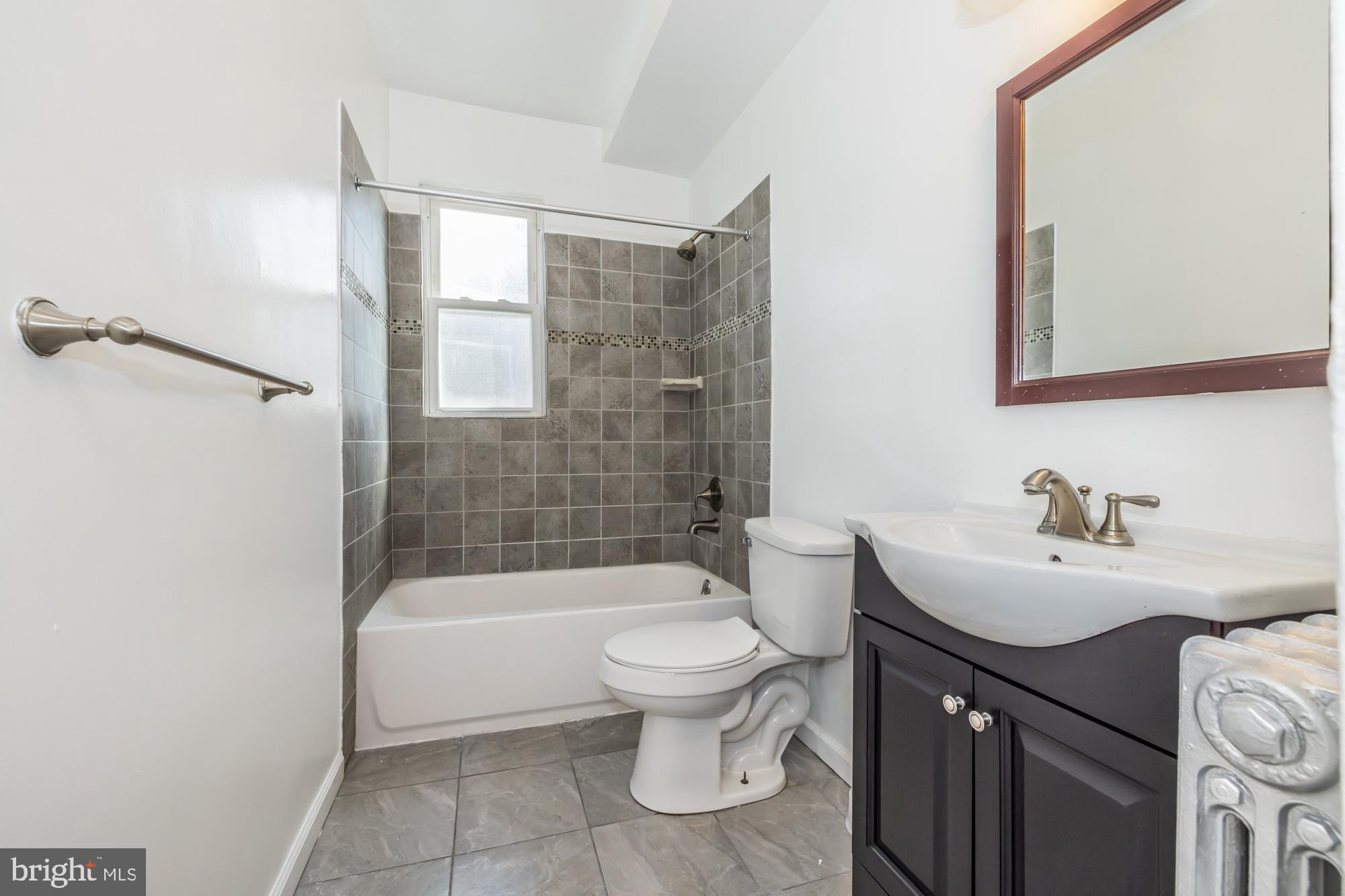 701 Kenmore Road Philadelphia, PA 19151 - Photo 10 of 23 Gallery Image 10
