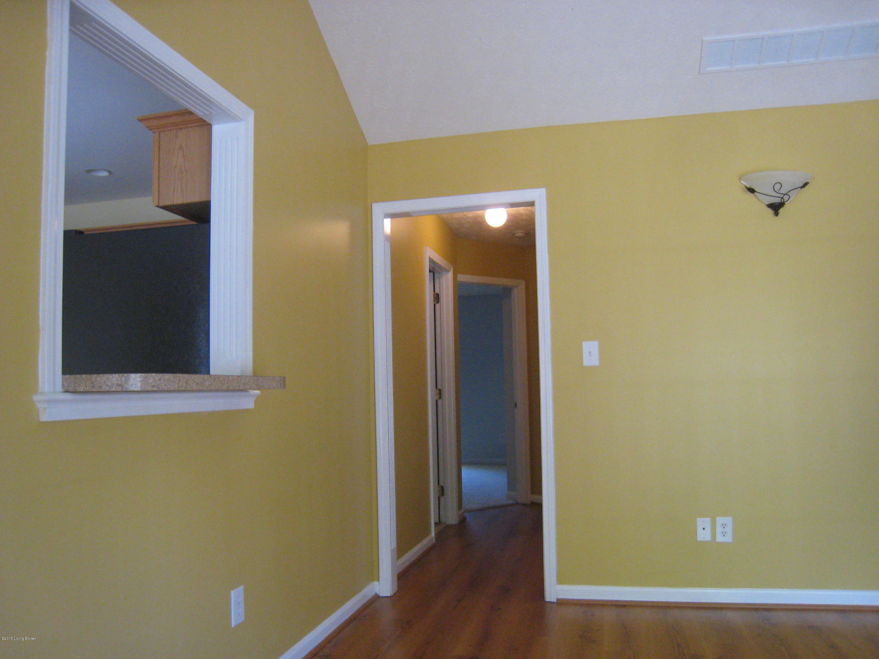 5508 Decker Road Louisville, KY 40258 - Photo 5 of 25 See-through to kitchen, hallway to bedrooms