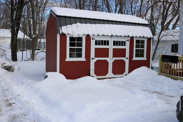 $159,900 | 8 Preble Avenue, Madison, ME 04950