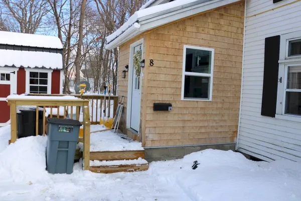 $159,900 | 8 Preble Avenue, Madison, ME 04950