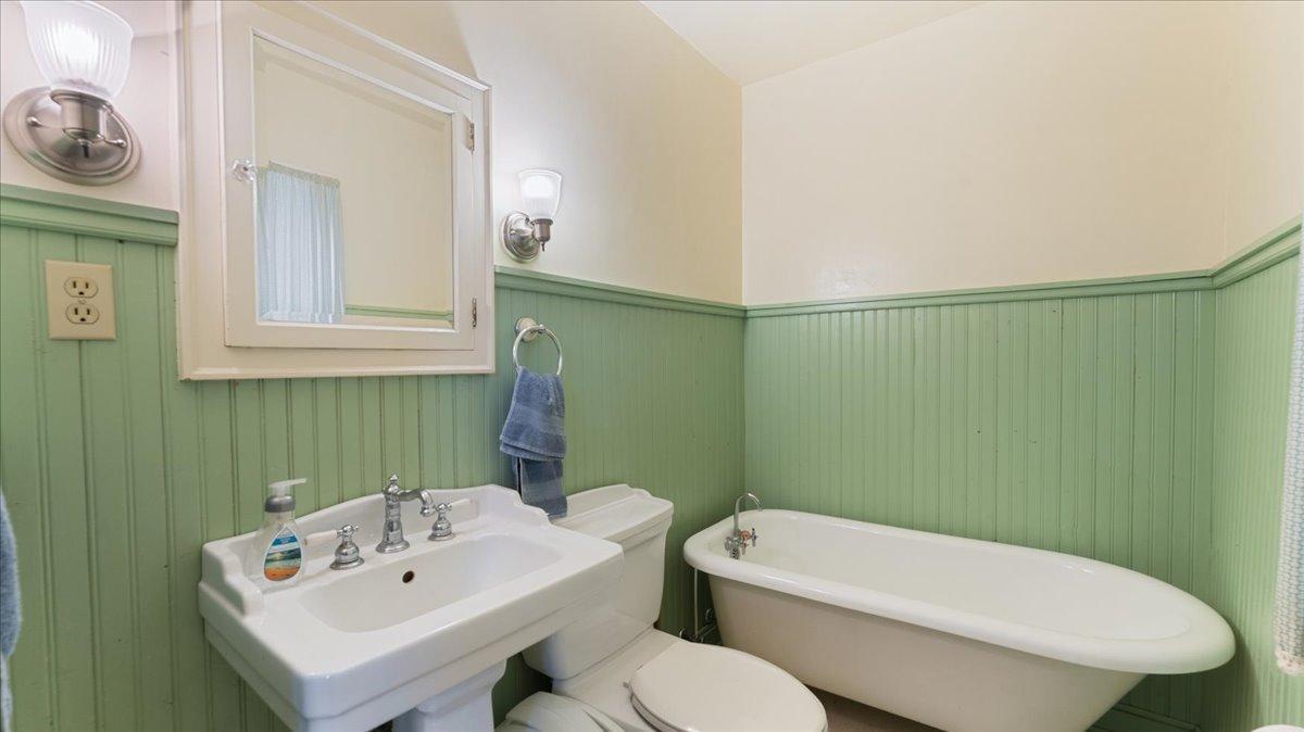 817 Maple Street Alexandria, MN 56308 - Photo 23 of 42