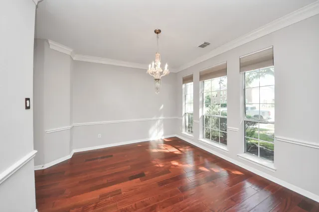 $549,500 | 3307 Lawson Drive, Pearland, TX 77584