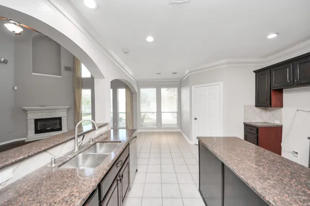 $549,500 | 3307 Lawson Drive, Pearland, TX 77584