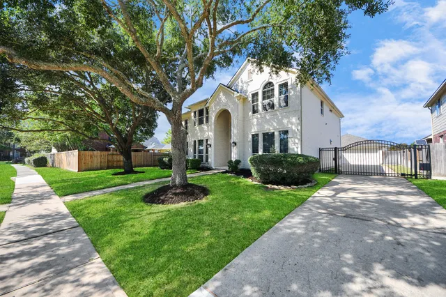 $549,500 | 3307 Lawson Drive, Pearland, TX 77584