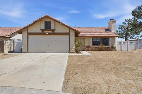 $385,000 | 4361 East E Avenue, Palmdale, CA 93552