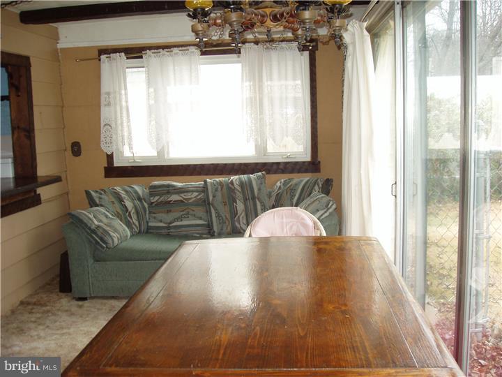 28 Gilmore Road Ewing, NJ 08628 - Photo 4 of 20 Family Room