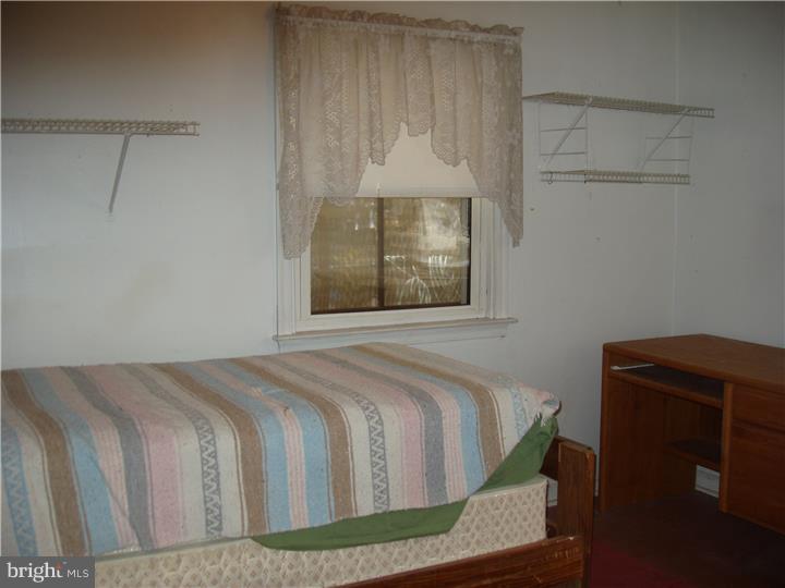 28 Gilmore Road Ewing, NJ 08628 - Photo 6 of 20 Bedroom 2