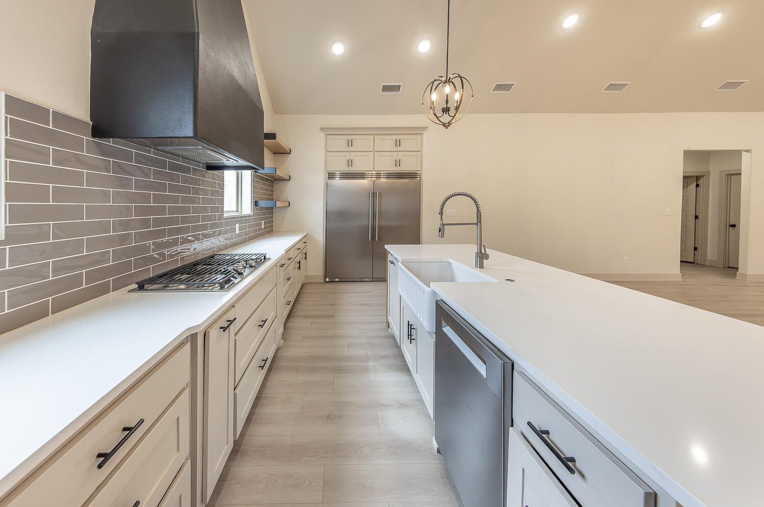 5905 112th Street Lubbock, TX 79424 - Photo 9 of 33 2L9A0999