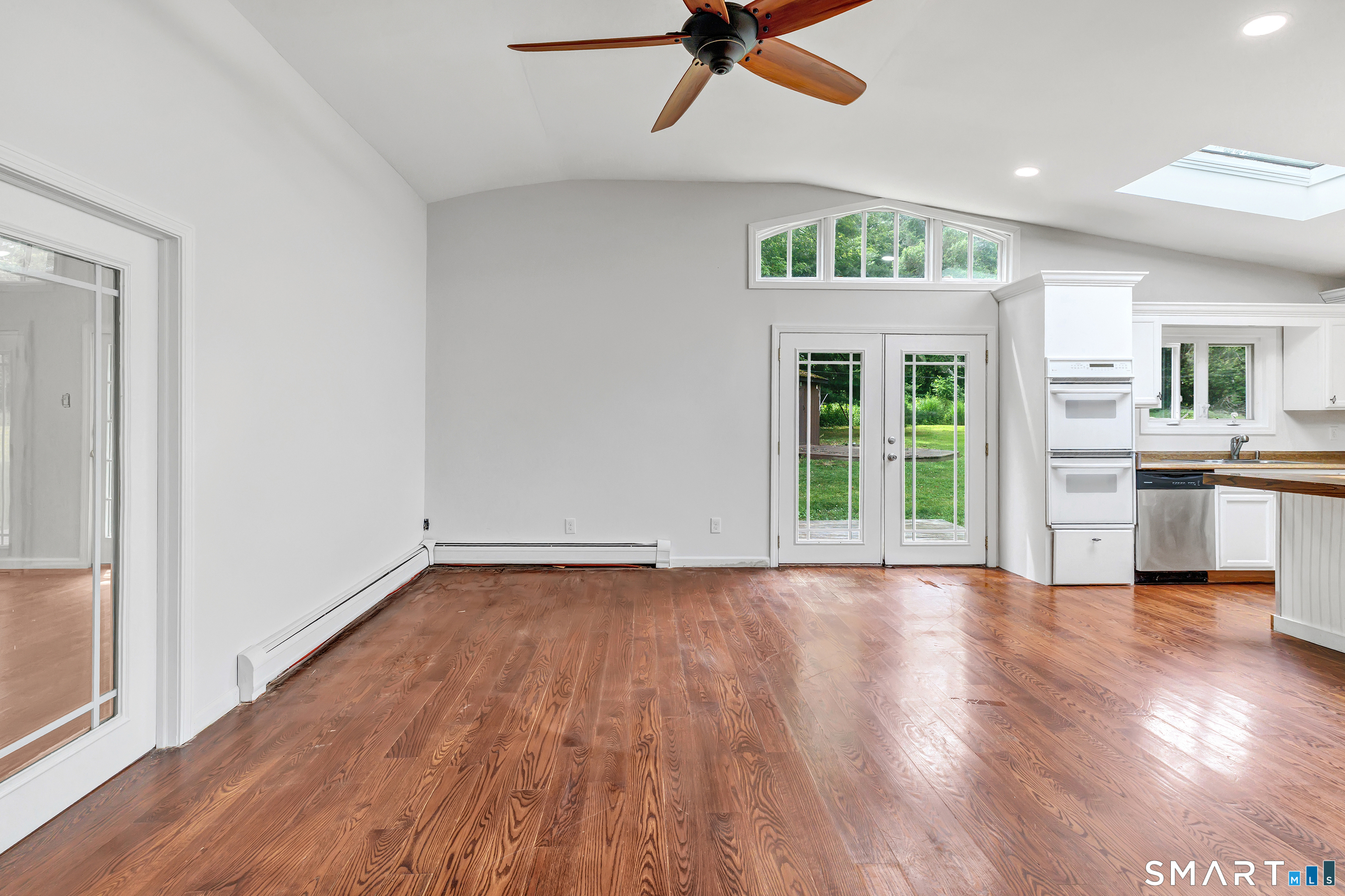 17 Woodlawn Road Monroe, CT 06468 - Photo 21 of 37 Family Room