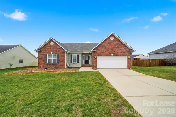 $2,300 | 1835 Terrain Drive Northwest, Conover, NC 28613