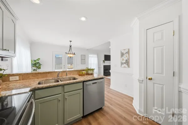 $2,300 | 1835 Terrain Drive Northwest, Conover, NC 28613