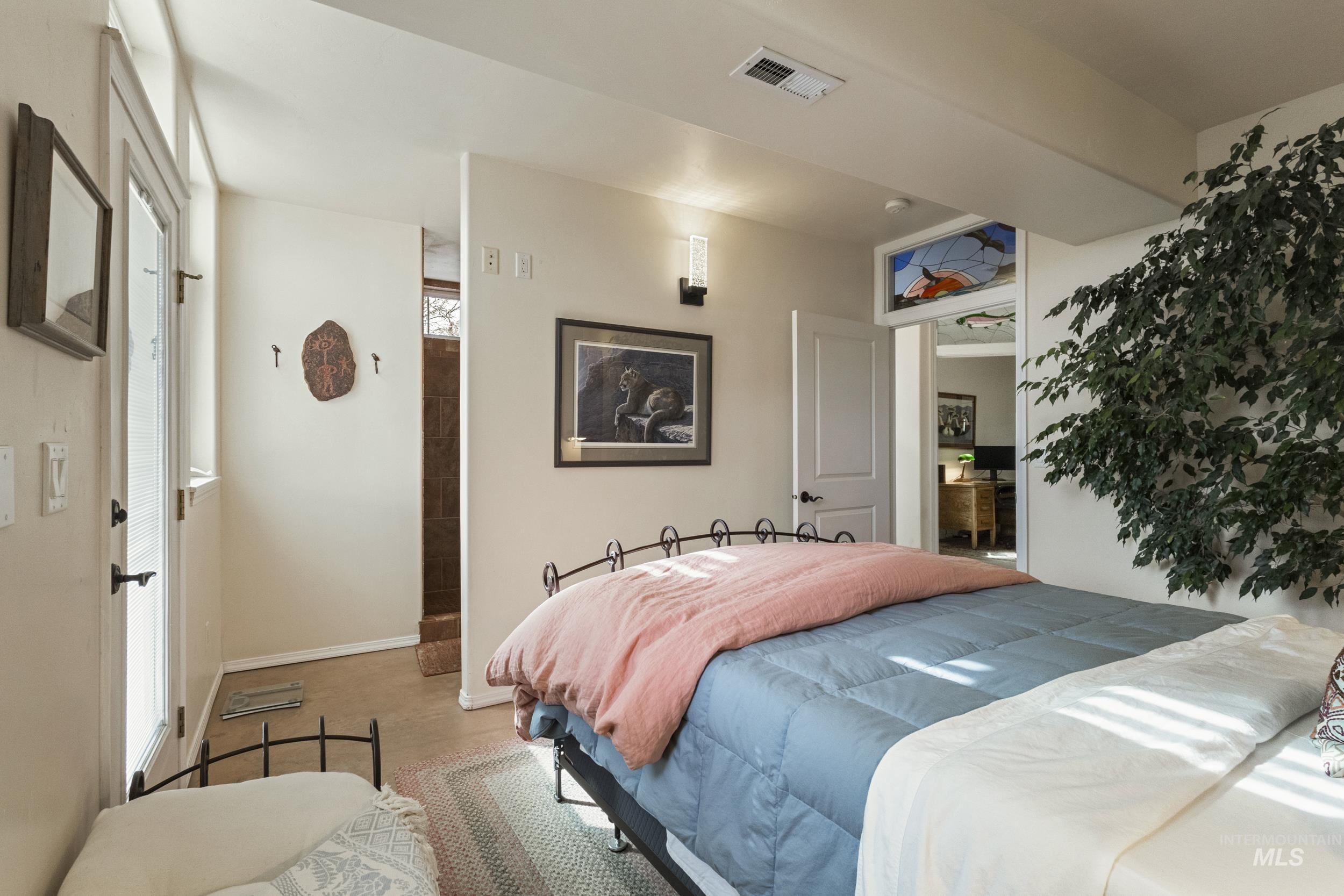 382 River Road Bliss, ID 83314 - Photo 20 of 46 View of bedroom
