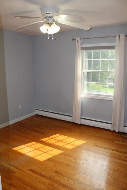 483 Forest Hills Road Springfield, MA 01128 - Photo 17 of 37 Gallery Image 17