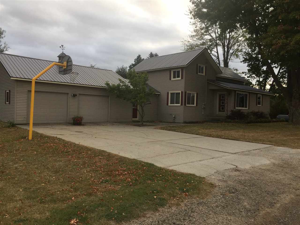 9175 West Pierce Road Sumner, MI 48889 - Photo 1 of 41 1839194.JPG