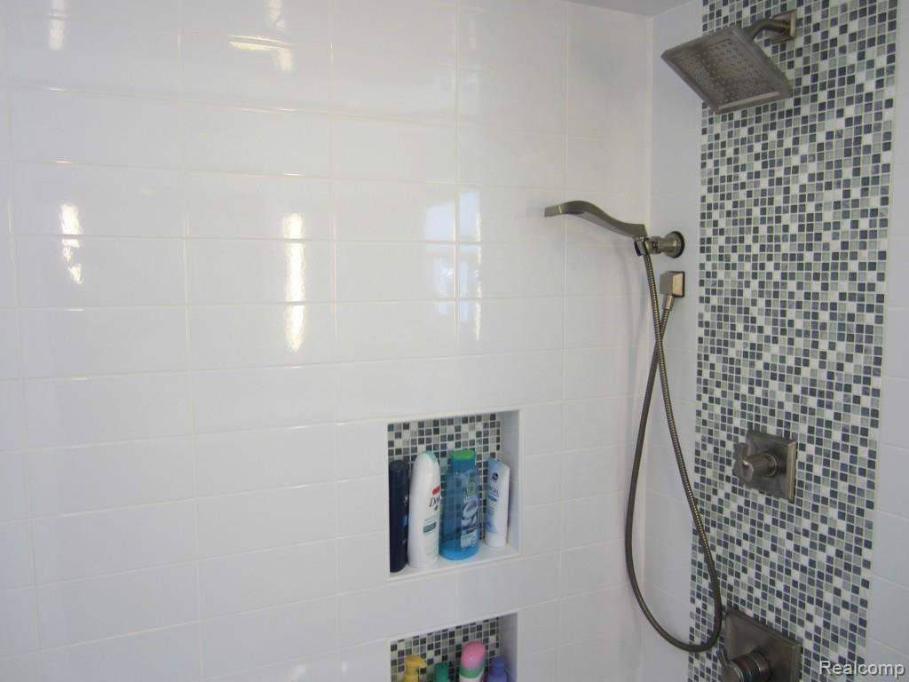 754 Birch Tree Lane Rochester Hills, MI 48306 - Photo 44 of 53