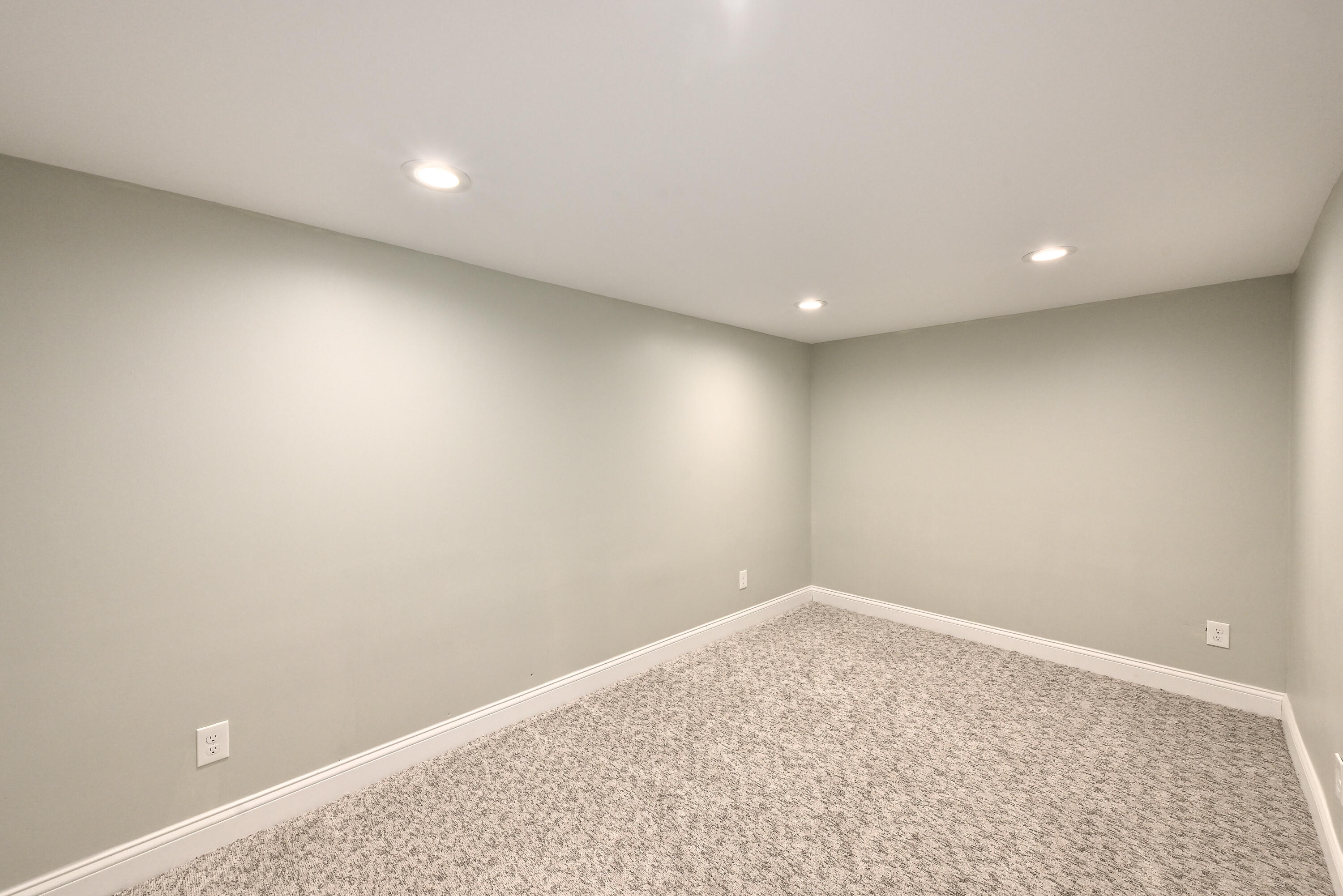 1005 Lone Tree Road Elm Grove, WI 53122 - Photo 29 of 36 Flex space - could be unofficial 5th bedroom/guest room.