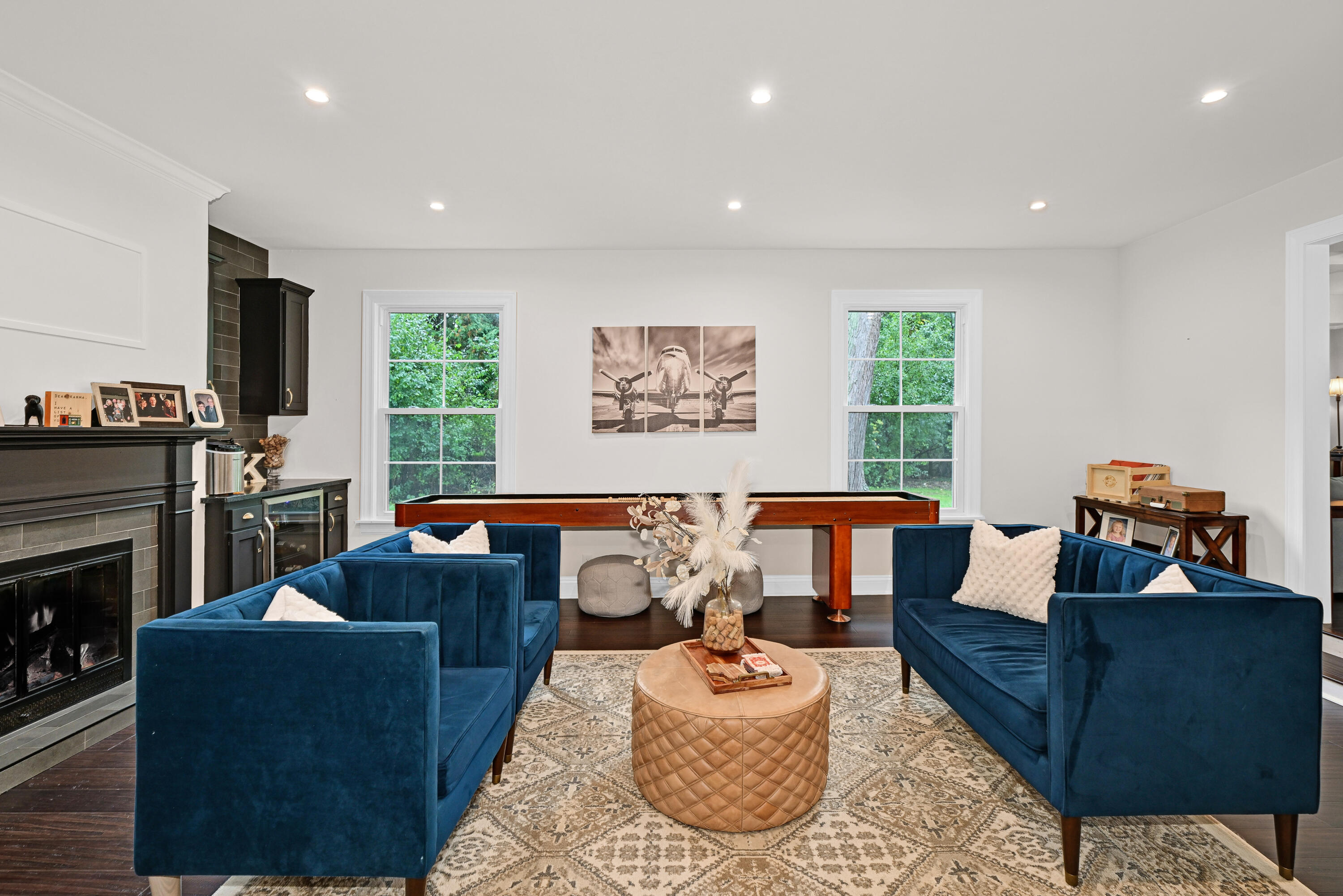 1005 Lone Tree Road Elm Grove, WI 53122 - Photo 5 of 36 Ready to entertain!