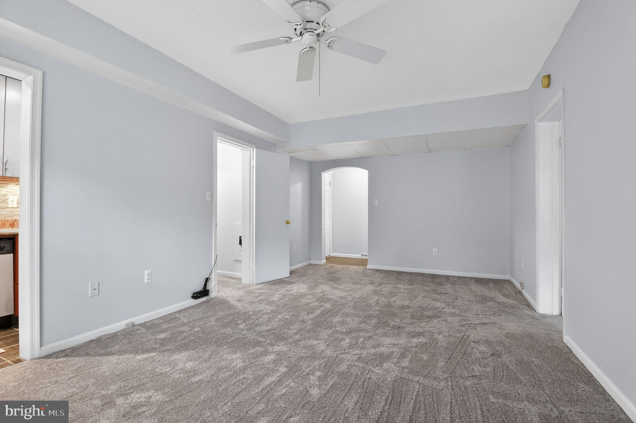 1752 North Rhodes Street, Unit 330 Arlington, VA 22201 - Photo 5 of 17
