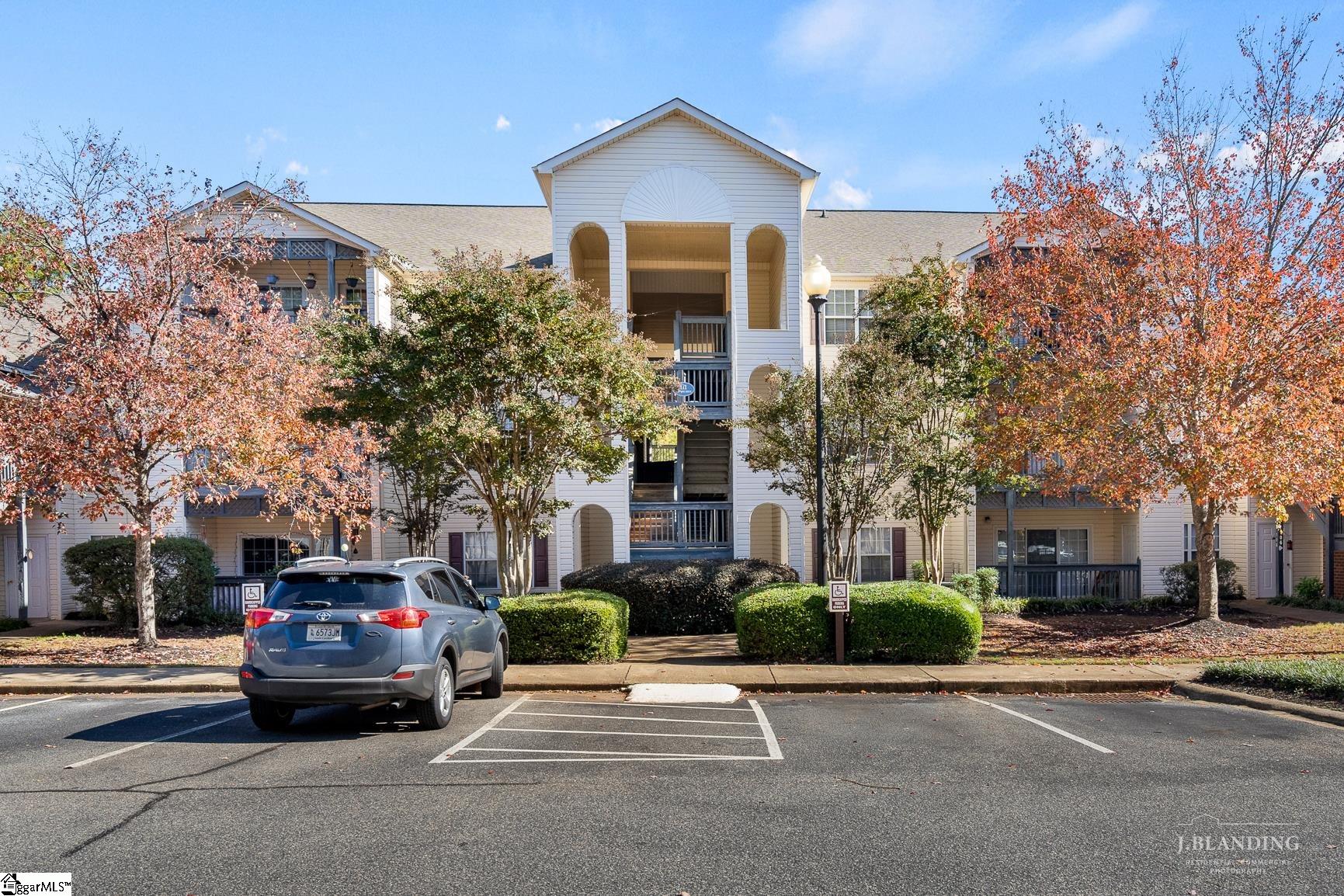 111 Wexford Drive, Unit 303 Anderson, SC 29621 - Photo 1 of 23