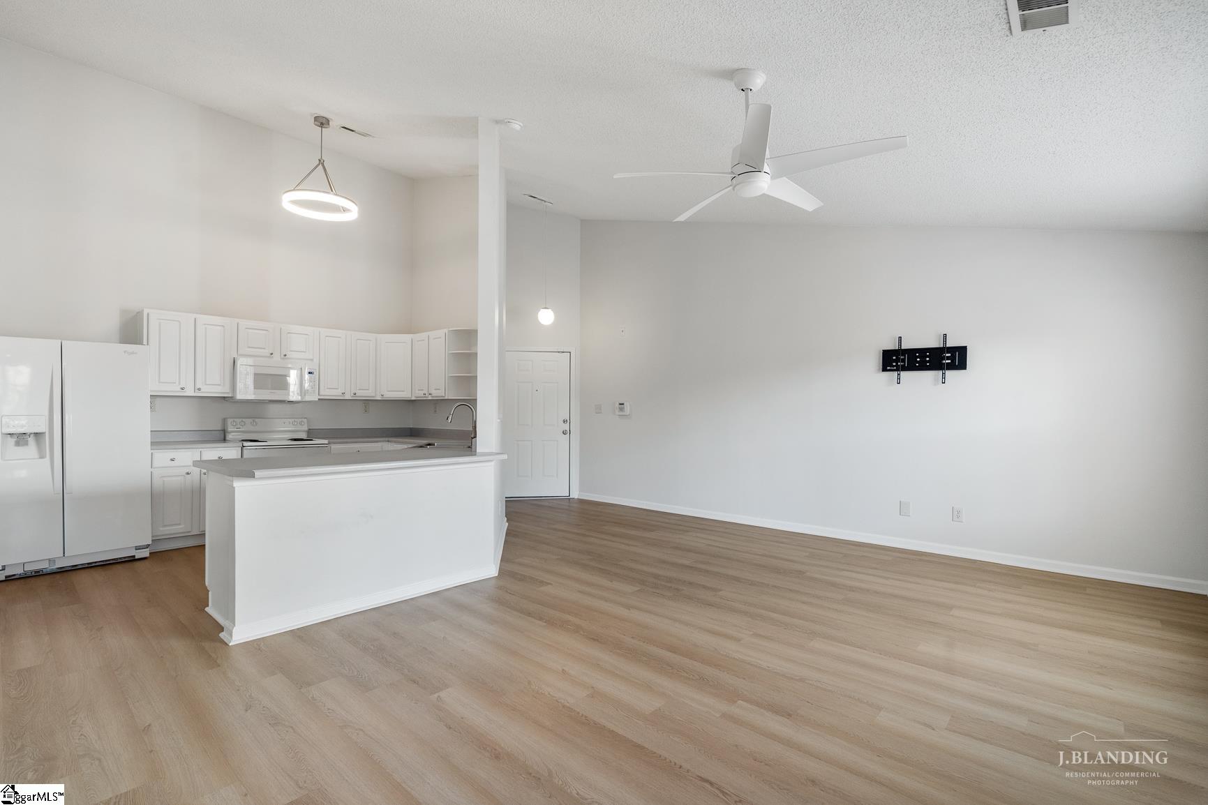 111 Wexford Drive, Unit 303 Anderson, SC 29621 - Photo 16 of 23