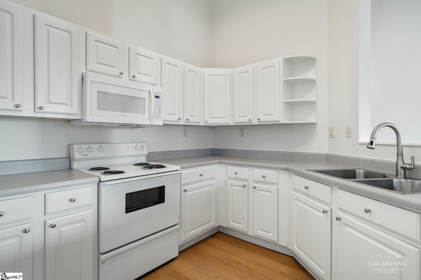 111 Wexford Drive, Unit 303 Anderson, SC 29621 - Photo 18 of 23