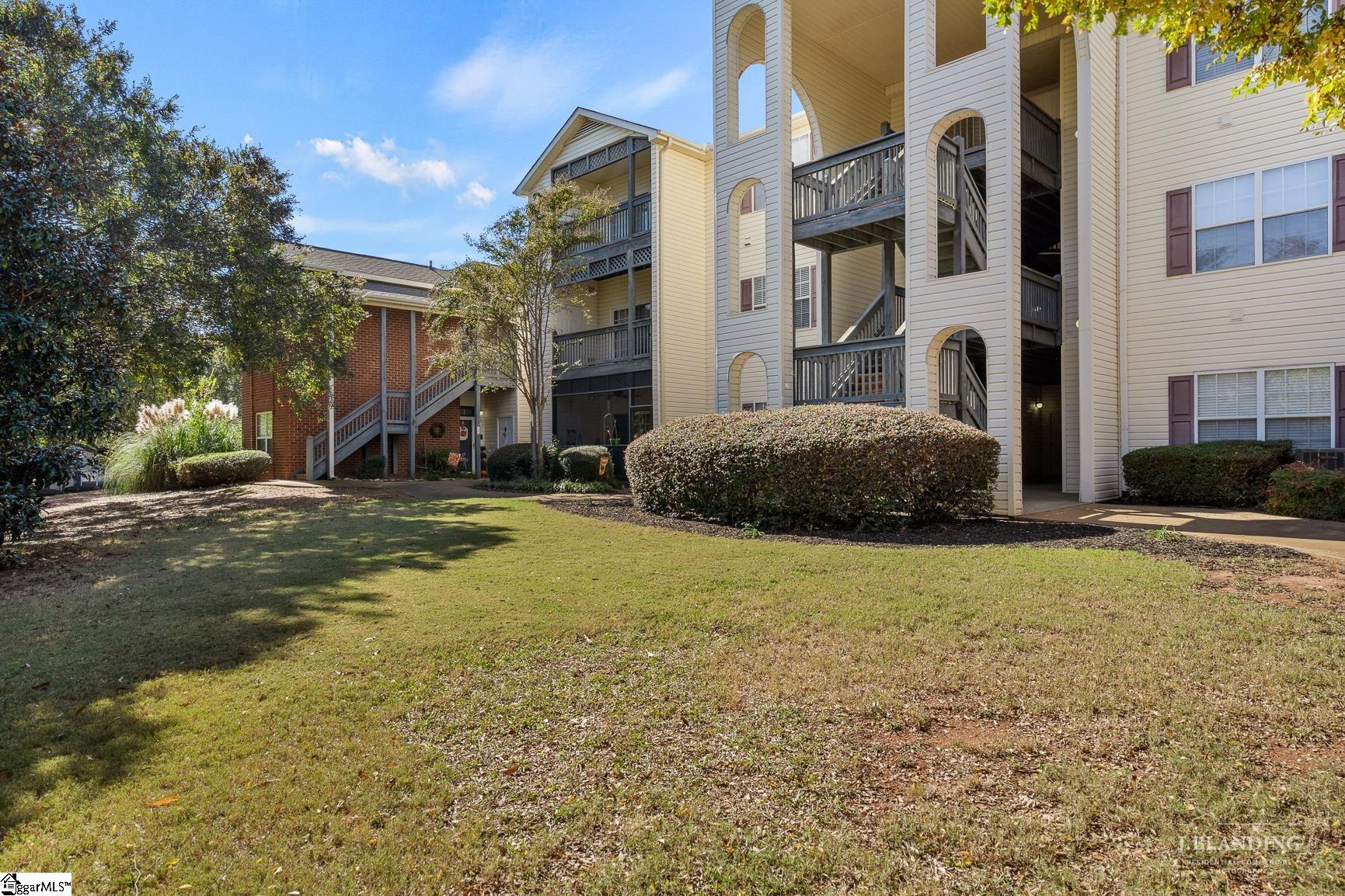 111 Wexford Drive, Unit 303 Anderson, SC 29621 - Photo 9 of 23
