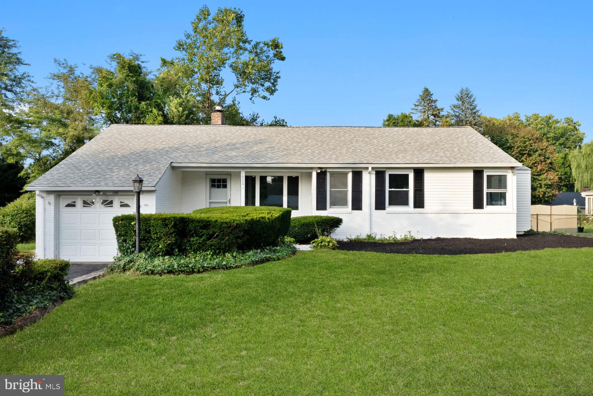 1005 East Heather Road Oreland, PA 19075 - Photo 1 of 24 Gallery Image 1