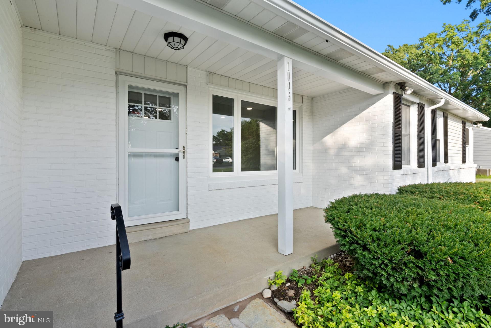 1005 East Heather Road Oreland, PA 19075 - Photo 3 of 24 Gallery Image 3