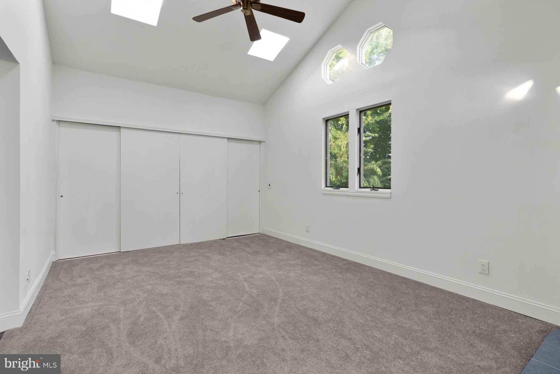 1005 East Heather Road Oreland, PA 19075 - Photo 8 of 24 Gallery Image 8