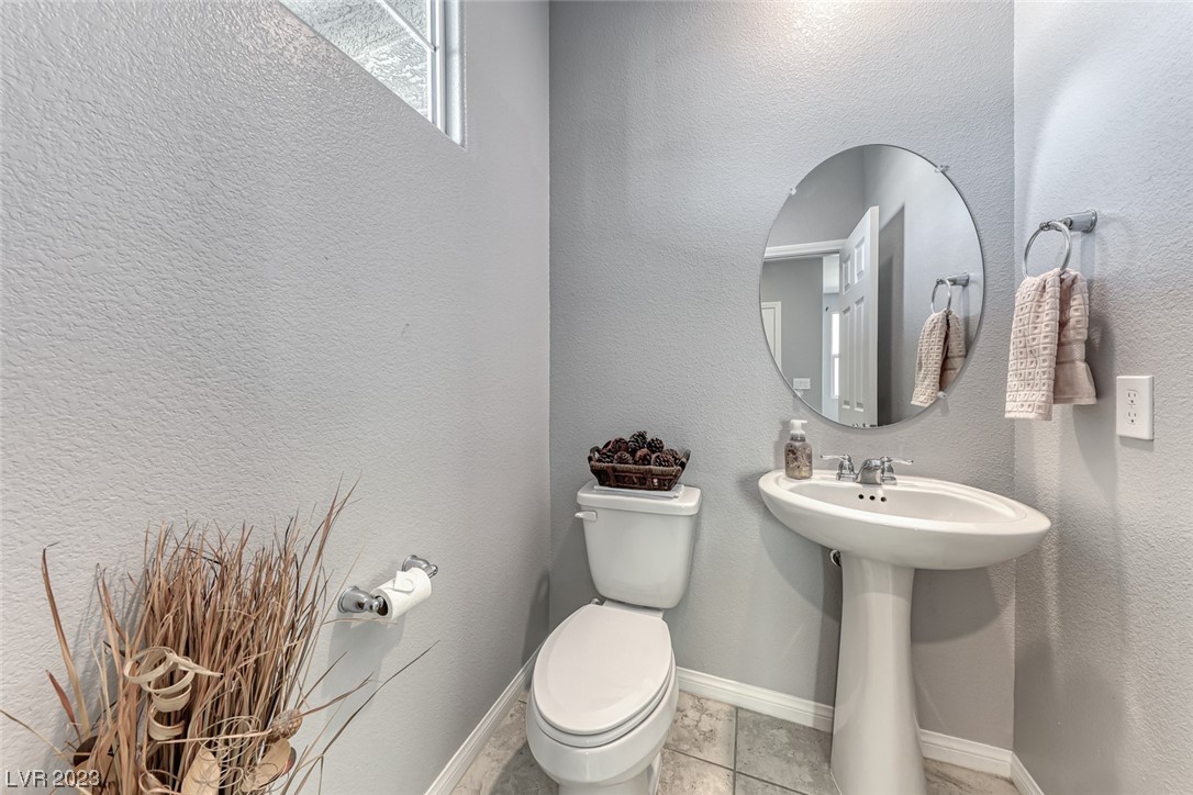 2637 Piroli Street Henderson, NV 89044 - Photo 10 of 27