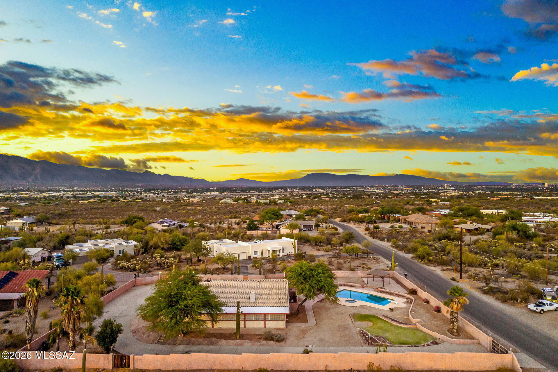 3310 West Morgan Road Tucson, AZ 85745 - Photo 5 of 44