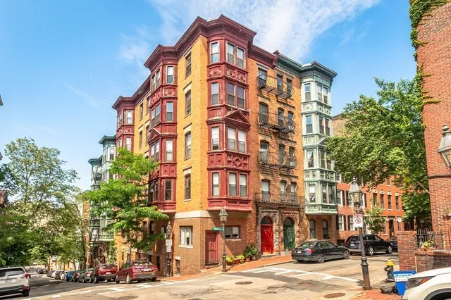 $3,750 | 37 Revere Street, Unit 5, Boston, MA 02114