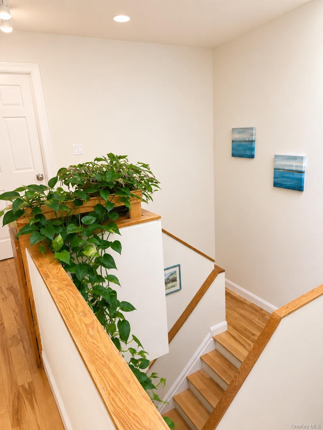 56 Rambling Brook Road Chappaqua, NY 10514 - Photo 8 of 16