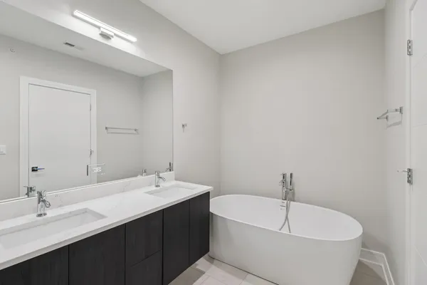 $1,950,000 | 1744 Walnut Circle, Northbrook, IL 60062