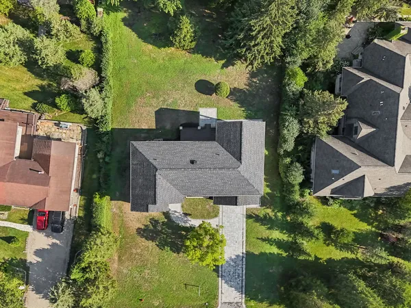 $1,950,000 | 1744 Walnut Circle, Northbrook, IL 60062