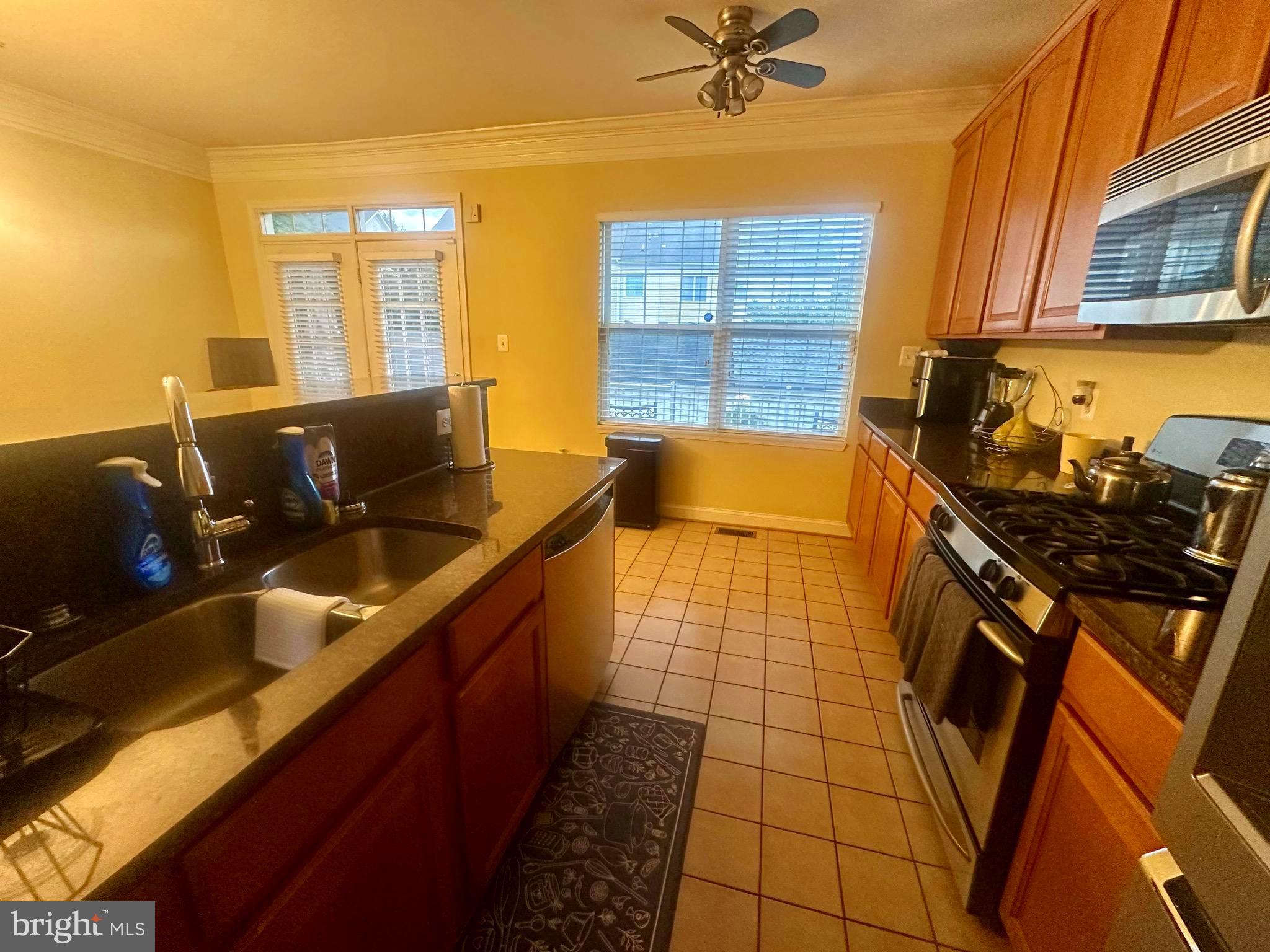 1025 Gaither Road Rockville, MD 20850 - Photo 4 of 41 Gallery Image 4