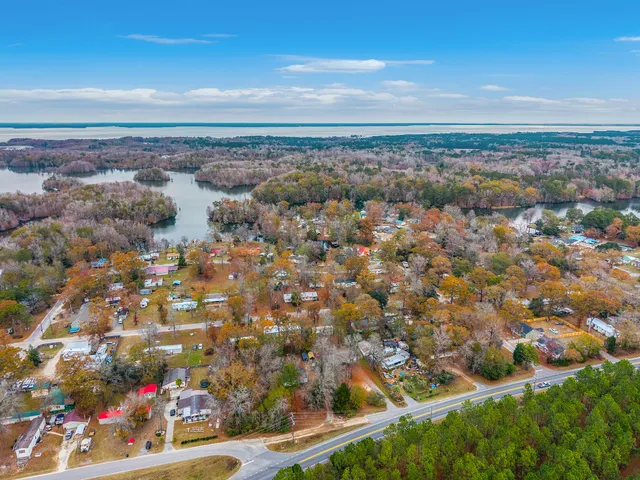 $199,900 | 12785 Old Number Six Highway, Unit SIX, Eutawville, SC 29048